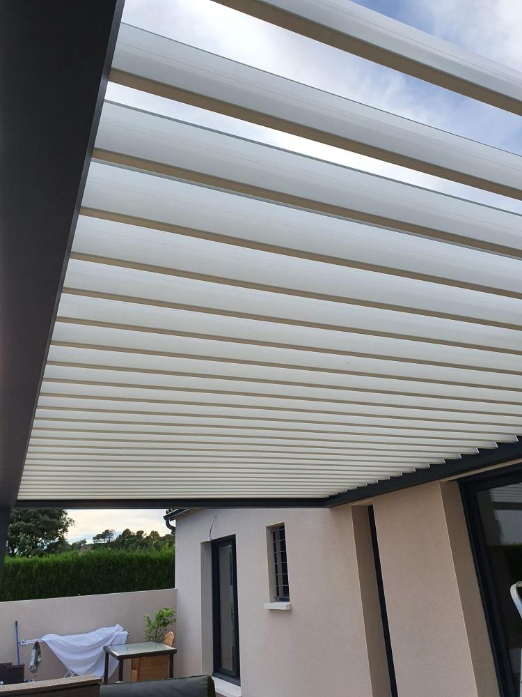 pergola bioclimatique